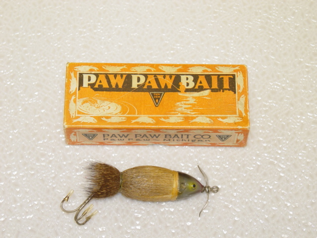 Antique Fishing Lure, Creek Chub Bait Co ? Heddon ? Paw Paw Bait